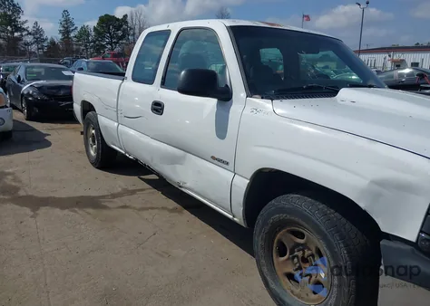 2002 Chevrolet Silverado 1500 from USA, damaged, VIN 2GCEC19W321421602